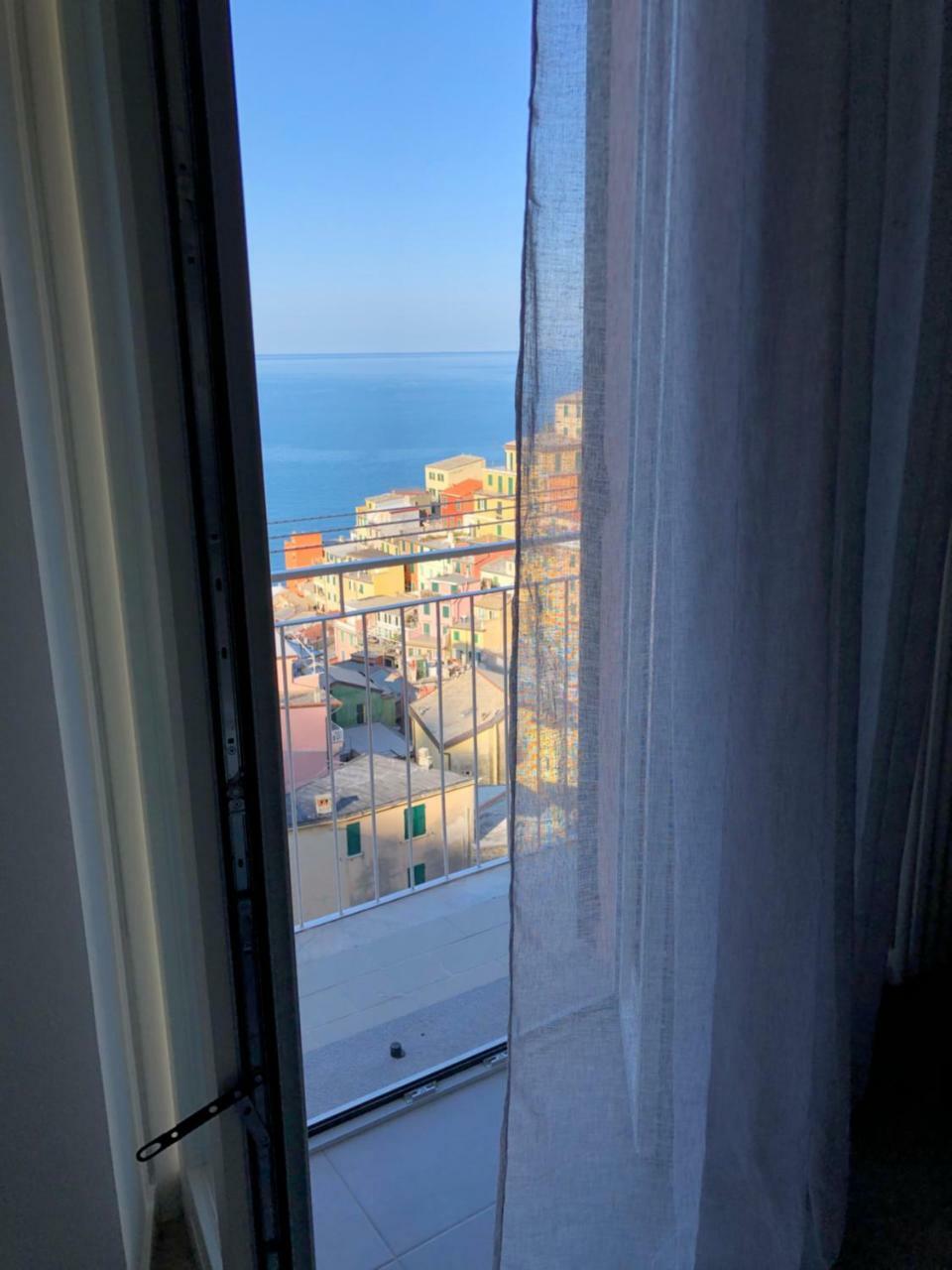 Готель Cinque Terre Coast To Coast Ріомаджоре Екстер'єр фото