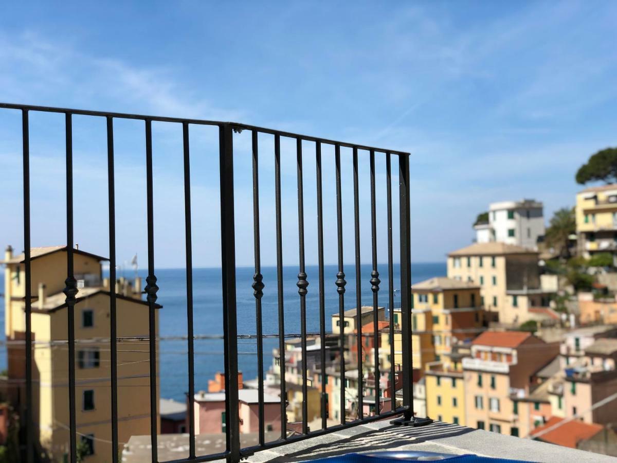 Готель Cinque Terre Coast To Coast Ріомаджоре Екстер'єр фото